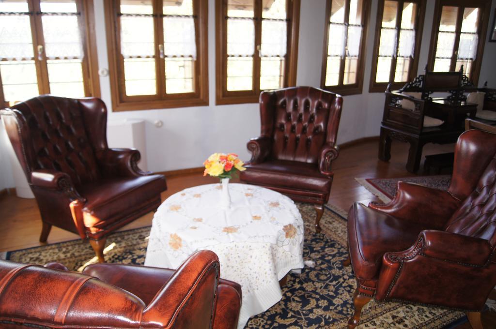 Ta Xelidonakia Bed & Breakfast Pinakatai Bagian luar foto